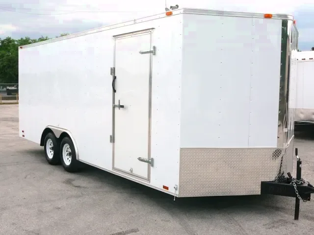 20FT WHITE V-NOSE ENCLOSED CAR HAULER