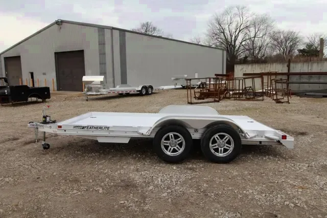 2025 Featherlite 3110-0014 Aluminum Auto Trailer – Patton, MO