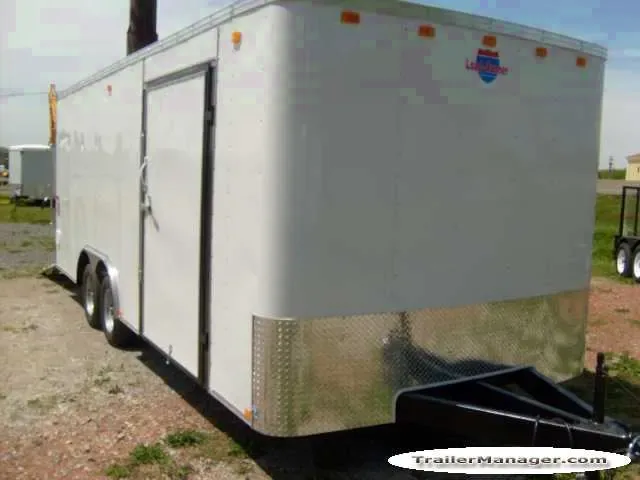 20ft WHITE FLAT FRONT CAR HAULER