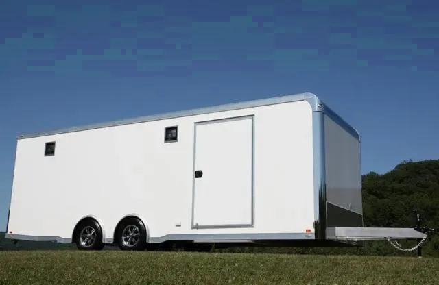 24FT CAR HAUER W/WHITE WALLS AND CEILING