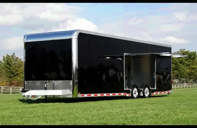 28ft  Aluminum Hauler- Black Flat Front