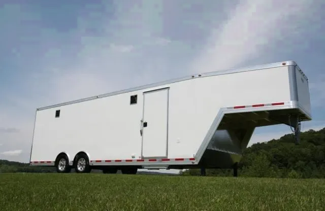 36FT WHITE ENCLOSED GOOSNECK CAR HAULER
