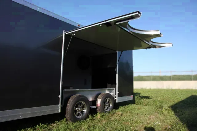 20FT Black Flat Front Hauler W/Escape Door