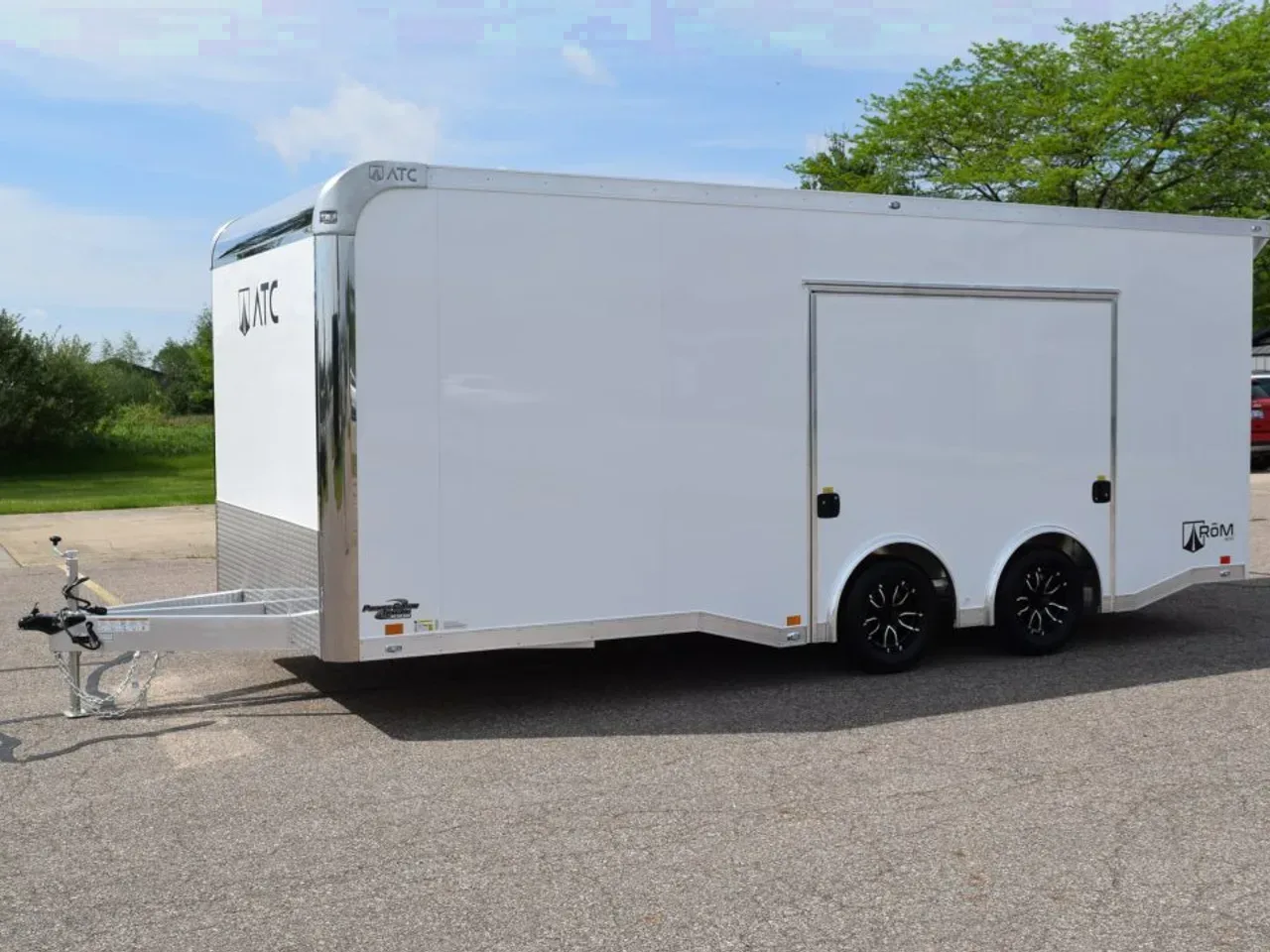 ATC 8.5x20' ROM 400 CAR HAULER w/ PREMIUM ESCAPE DOOR