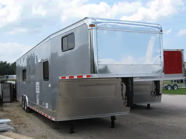 38FT GOOSENECK SILVER CAR HAULER