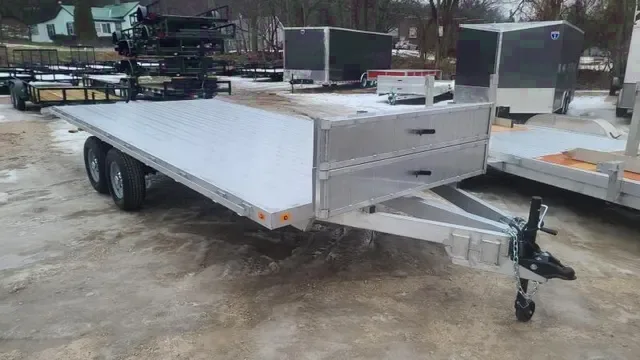 2025 R&R 8.5x20 All Aluminum Deckover Auto Hauler - Make Offer