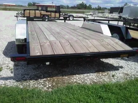 18ft Car Hauler w/ Removable Fenders