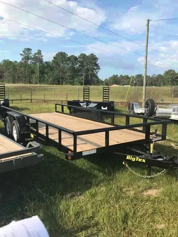 18FT STEEL BLACK FRAME WITH WOOD DECK