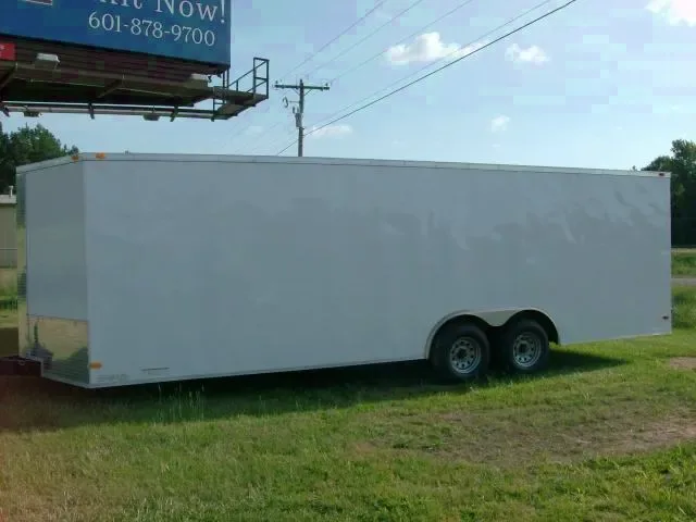 24FT WHITE V-NOSE ENCLOSED CAR HAULER