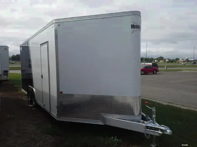 20 FT ALUMINUM CAR HAULER-TWO TONE WHITE/BLACK