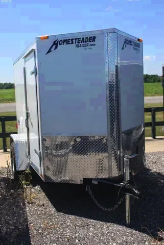 White 8ft V-Nose Cargo
