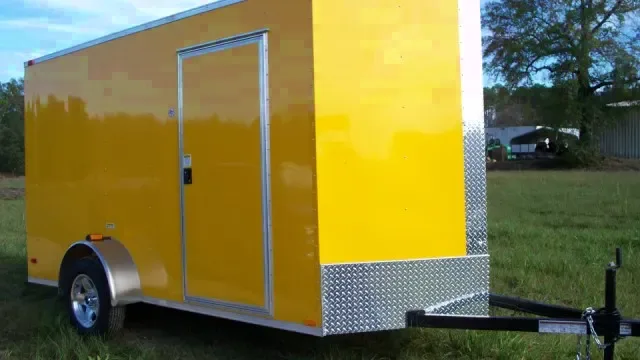 12FT YELLOW CARGO TRAILER W/RAMP