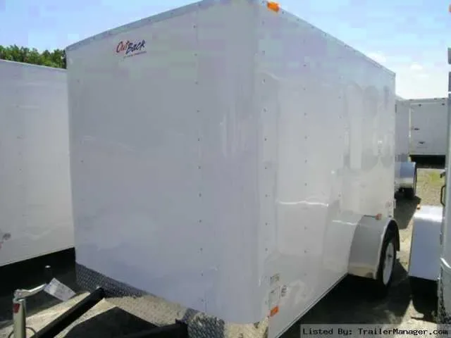 WHITE FLAT FRONT 10FT SINGLE AXLE WITH SIDE DOOR