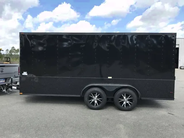 16FT V-NOSE CARGO TRAILER W/RAMP