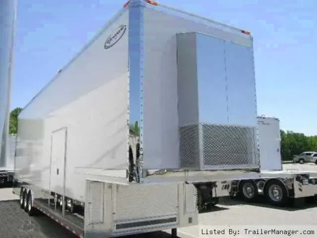 40FT  AUTO TRAILER W/ A/C AND FINISHED INTERIOR