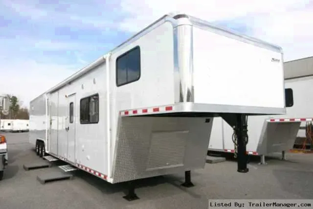 48FT ENCLOSED RACE TRAILER