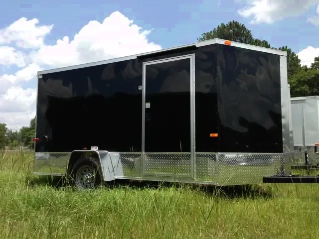 Black 12ft - V-nose, Ramp