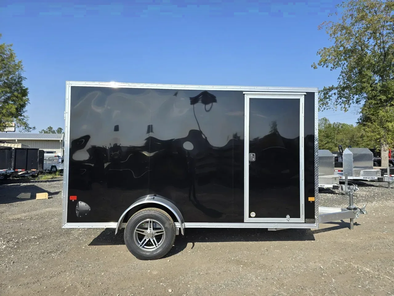Aluminum 2026 6X12 EZ Hauler 6×12 XLT PRO SA Enclosed Aluminum Trailer -ecmi612-XLT-027534 6 ft. x12 ft.