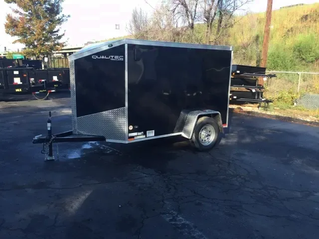 Black 8ft+v-nose Semi-Smooth Skin Trailer w/ramp