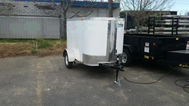 8ft v-nose Straight axle cargo trailer