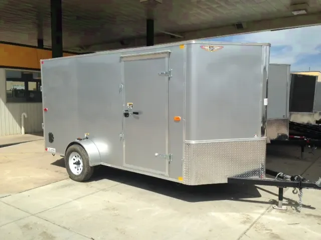 12ft Silver V-nose w/rear ramp door