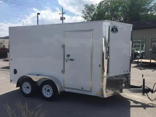 14ft White Contractor Enclosed Cargo-Ladder Racks
