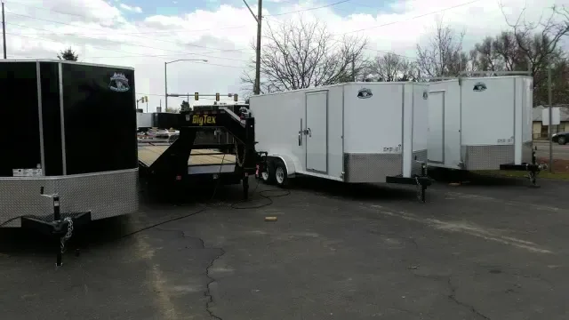 16ft v-nose cargo trailer - White - Rear ramp