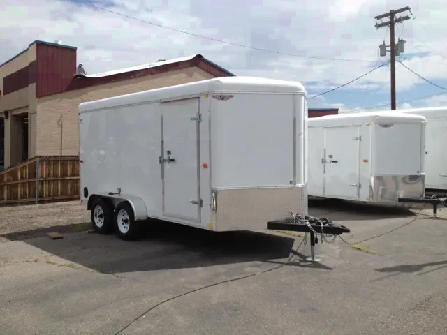 16ft V-Nose enclosed trailer with Barn Doors