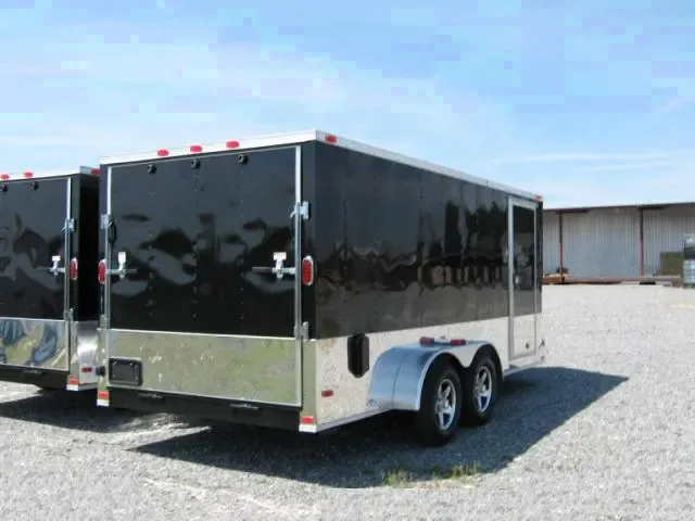 BLACK 16FT V NOSE RAMP DOOR CHROME PACKAGE