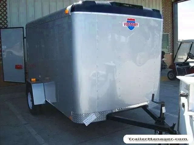 10ft Single Axle WHITE  With Double Door-Spare Tire Included