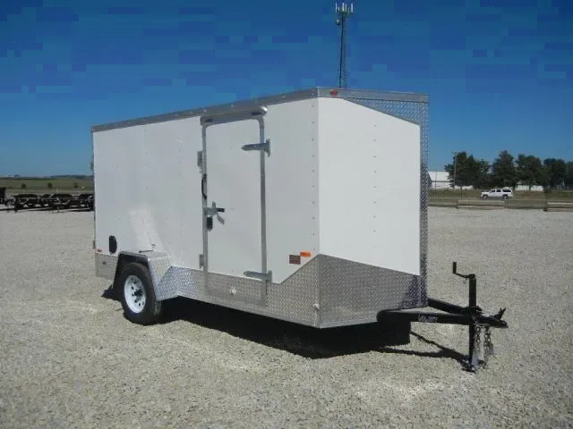 12FT WHITE CARGO WITH DOUBLE REAR DOORS
