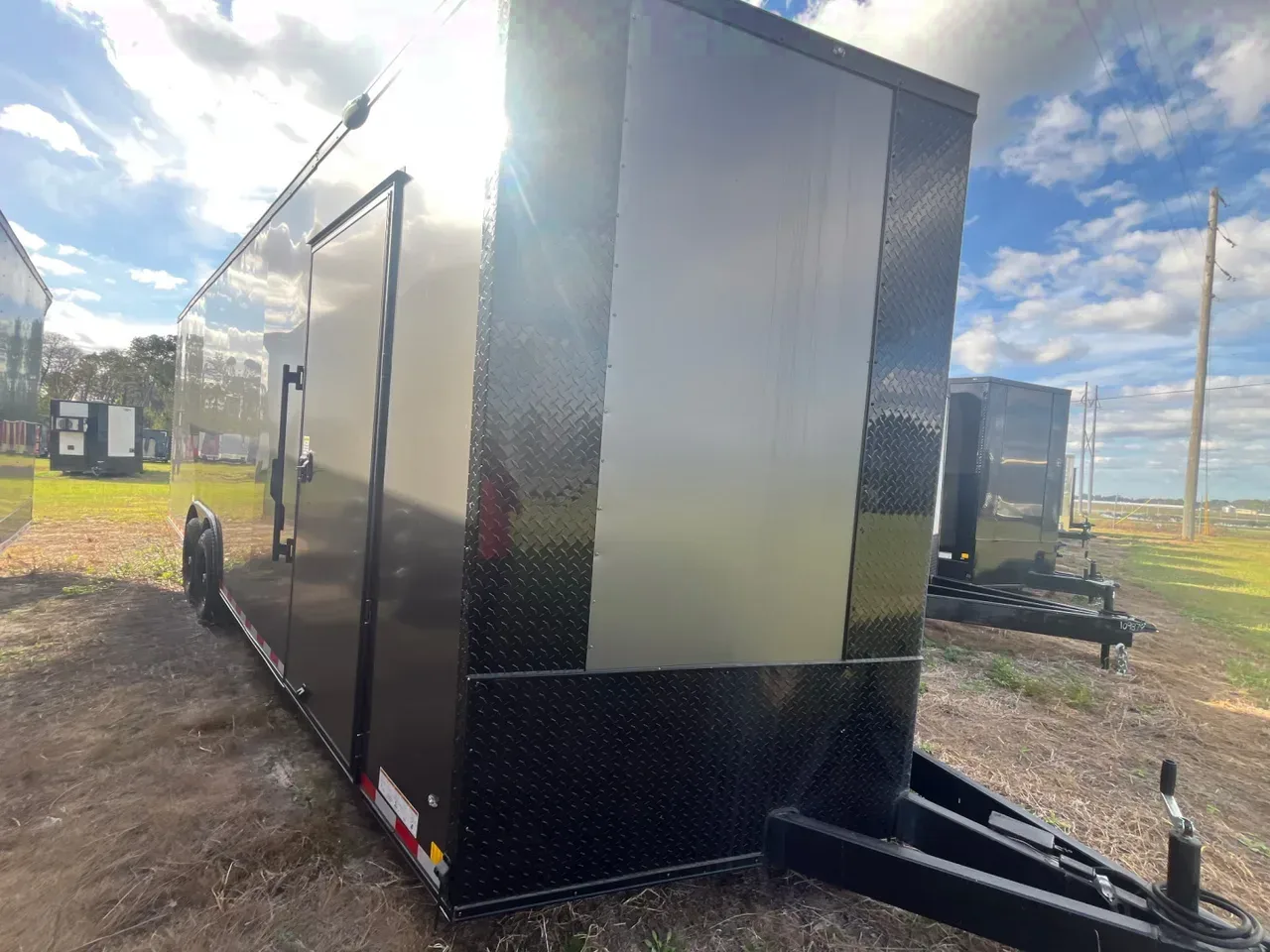 2026 Diamond Cargo 8.5x24TA 7'6" Blackout Screwless .080 PolyCor Cargo / Enclosed Trailer