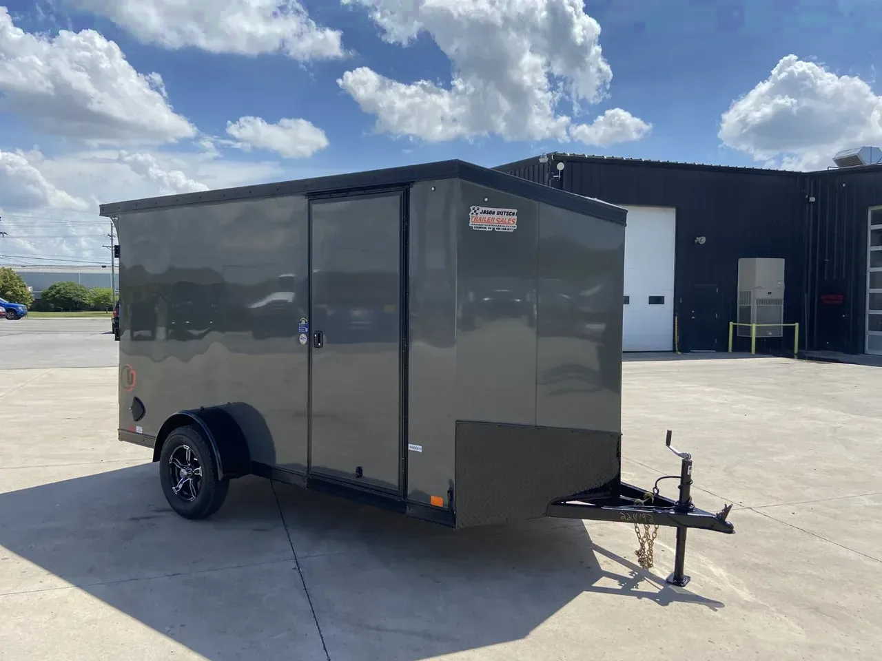 United UJ 12' V-Nose Enclosed Cargo Trailer