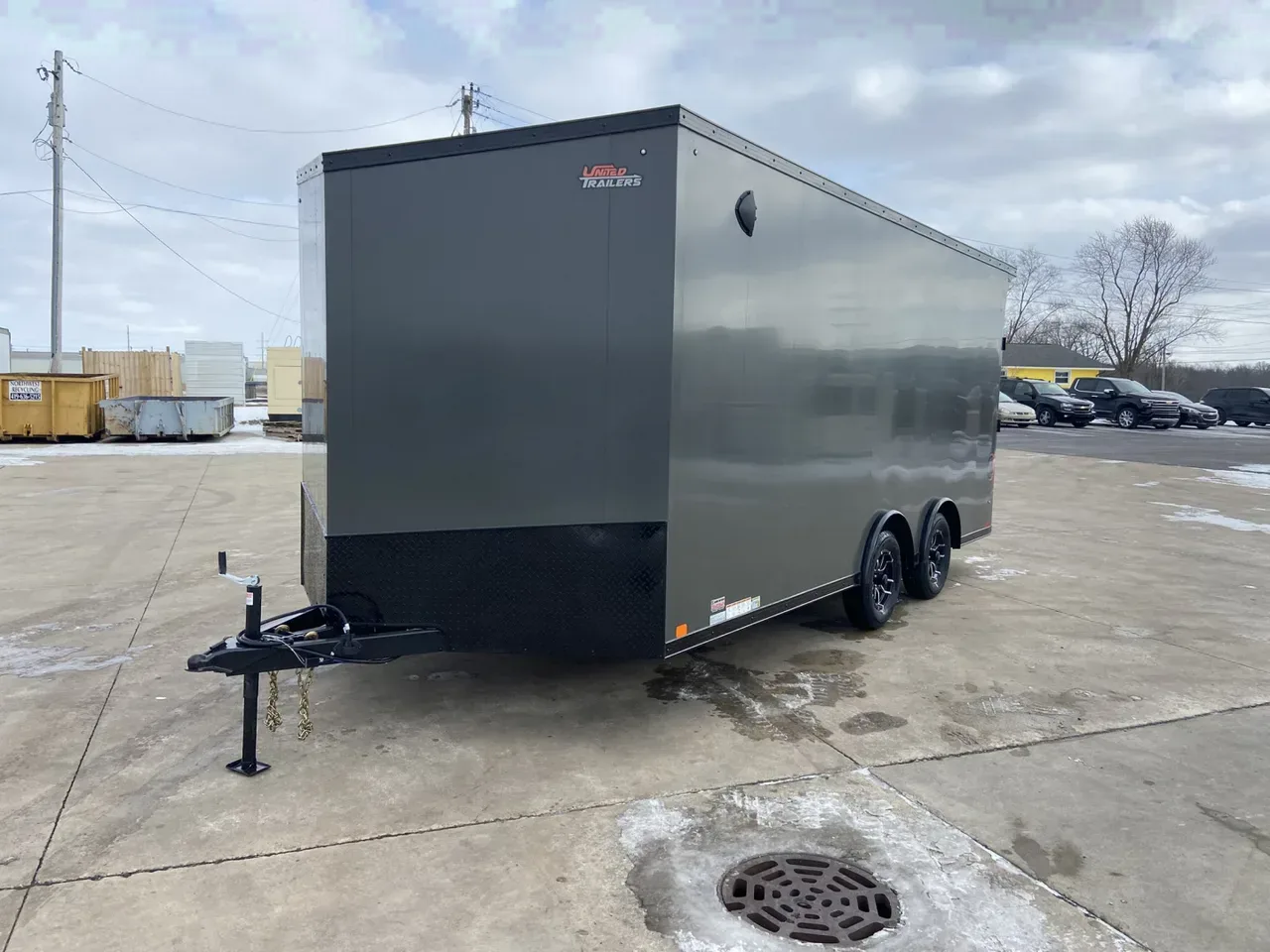 2026 United Trailers UJ Cargo / Enclosed Trailer 18'