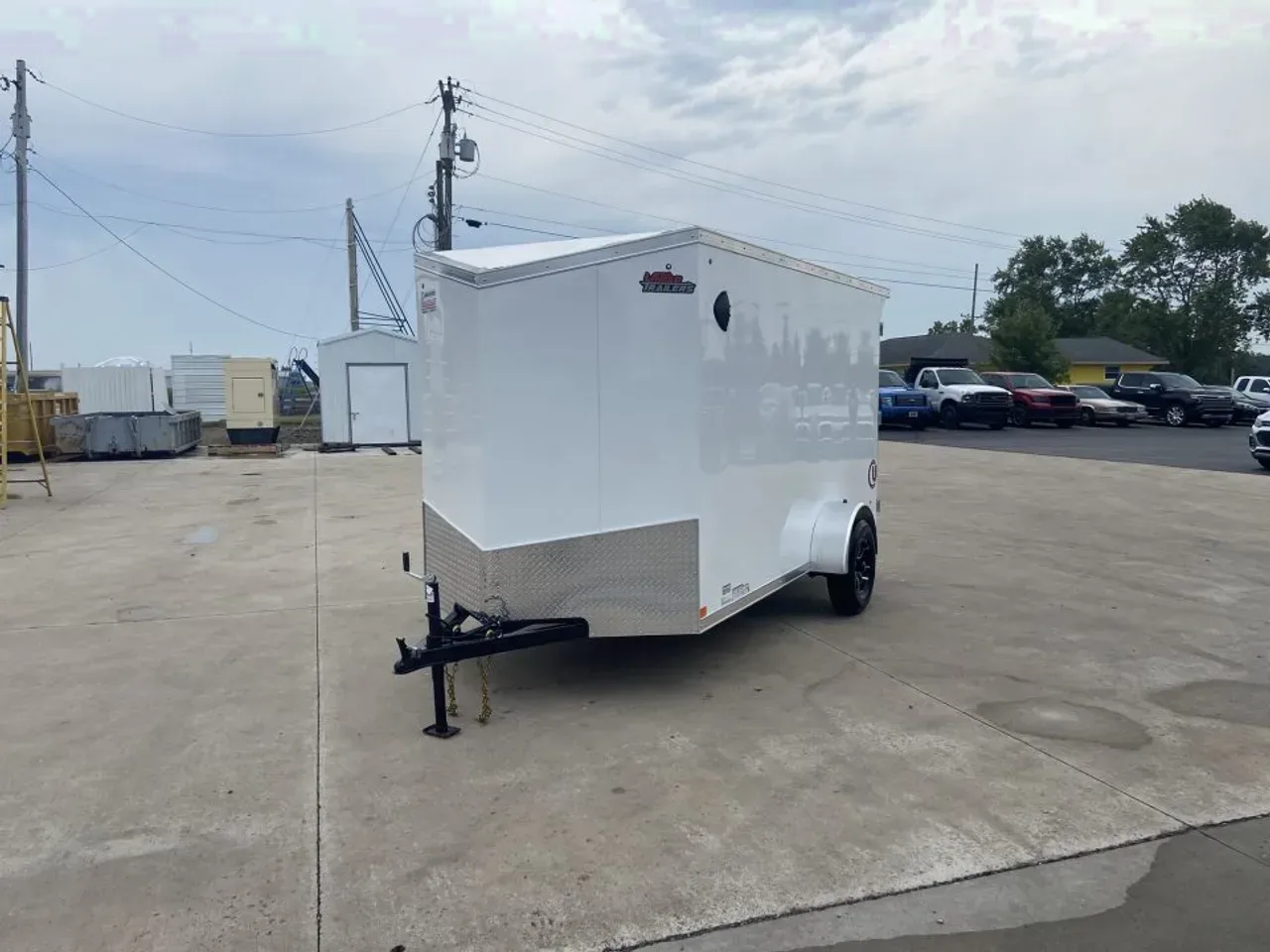 United UJ-6X12 Enclosed Trailer