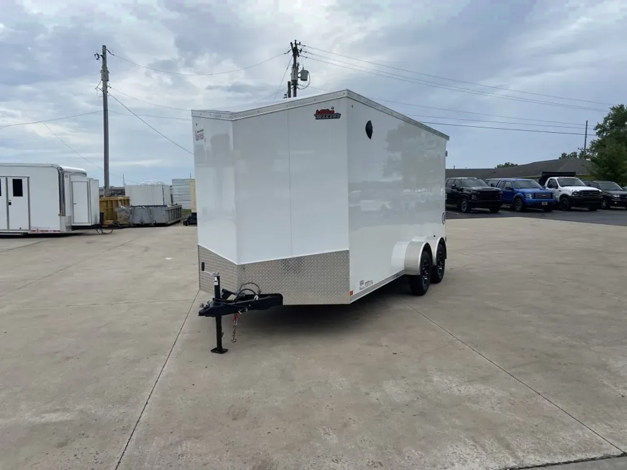 United UJ-7X16 Enclosed Trailer