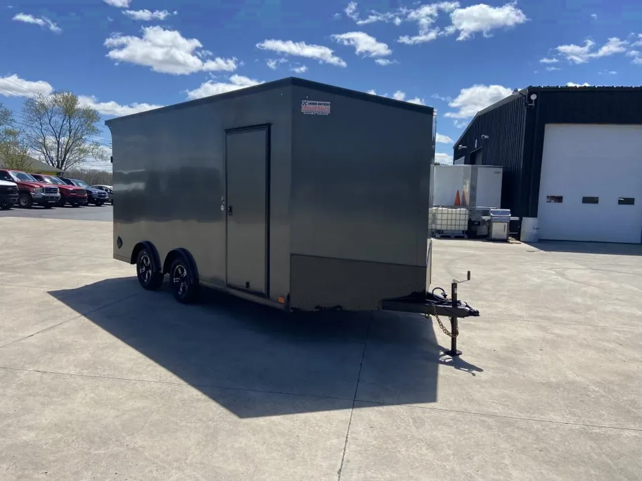 United UJ-8.5X16 Enclosed Trailer