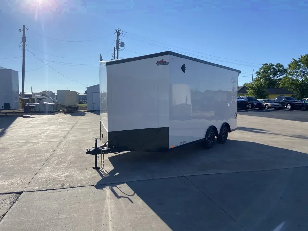 United Trailers UJ-8.5X16 Enclosed Trailer