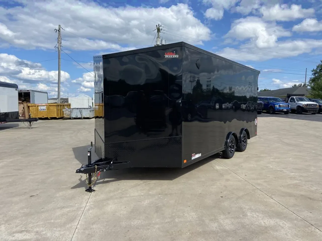 United UJ-8.5X18 Cargo Enclosed Trailer