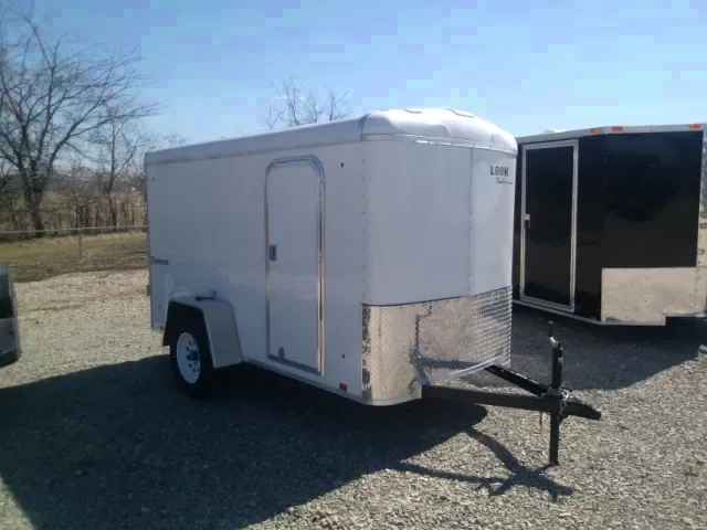 Enclosed  10ft White Flat Front