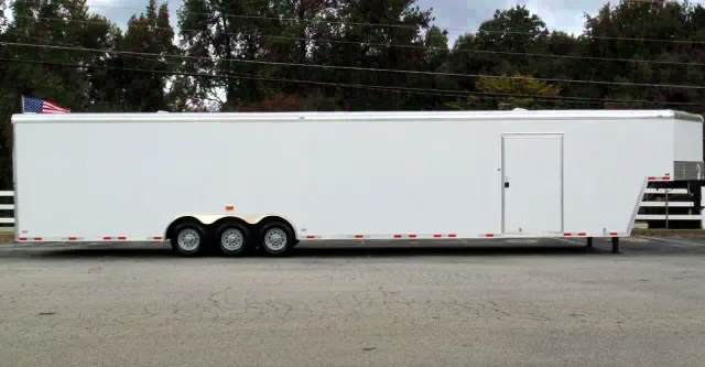 White 48ft Triple 7K Axles Gooseneck Trailer