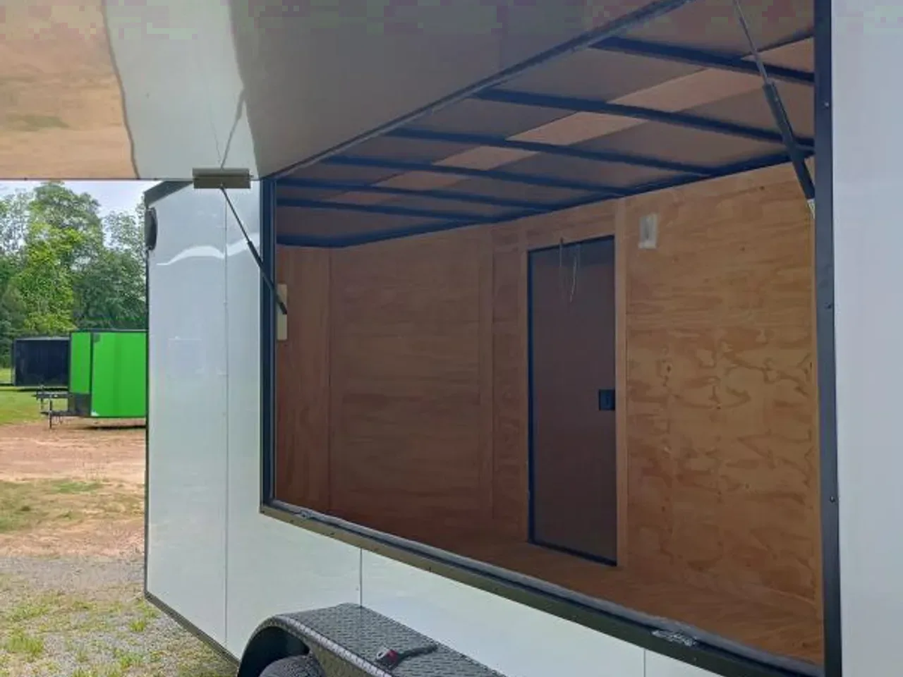 2024 Colony Cargo Sport Series CCC-7x16TA Cargo / Enclosed Trailer
