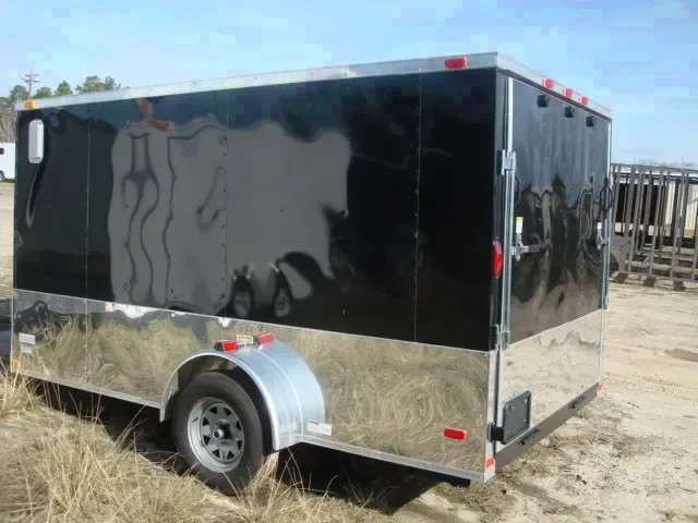 12FT V NOSE CARGO TRAILER W/RAMP