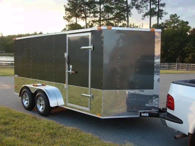14FT  TANDEM AXLE V NOSE RAMP