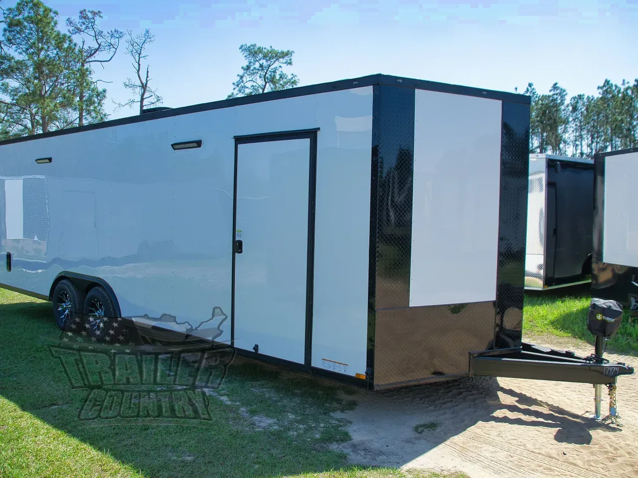 2026 Xtreme Cargo 8.5X24 With 5200# Axles Cargo / Enclosed Trailer