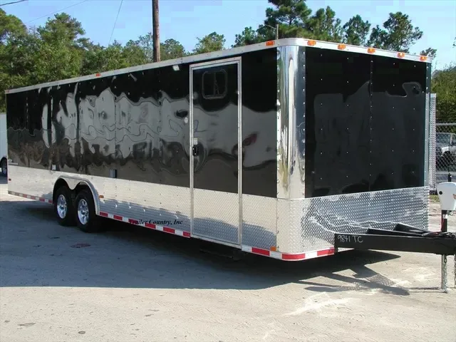 2026 New HEAVY DUTY 8.5 x 28 Tandem Axle, Enclosed/Carhauler Trailer.