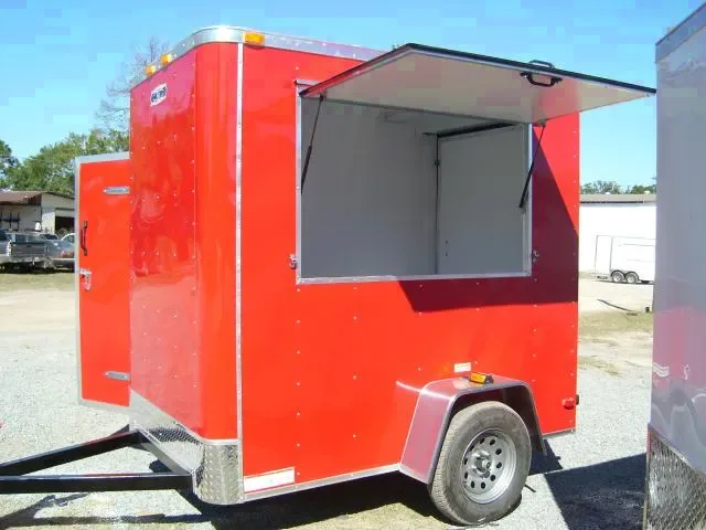 RED 8FT W/FINISHED INTERIOR AND V-NOSE