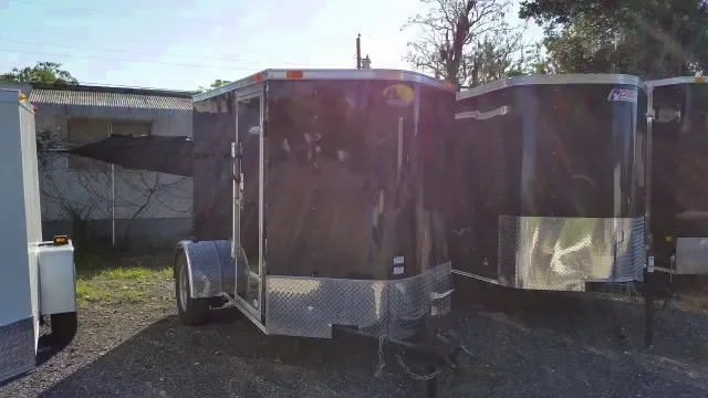 8FT BLACK V-NOSE CARGO WITH REAR RAMP DOOR