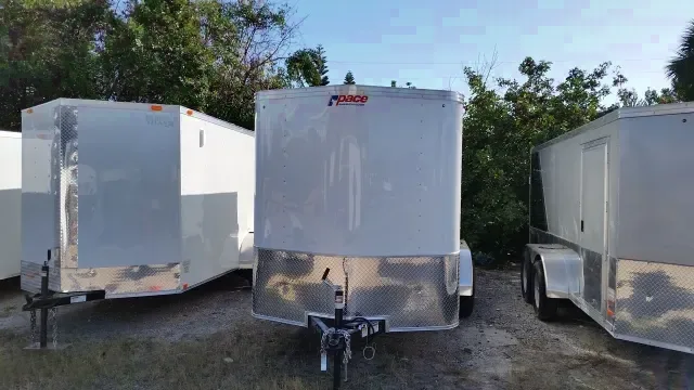 12FT WHITE V-NOSE CARGO TRAILER