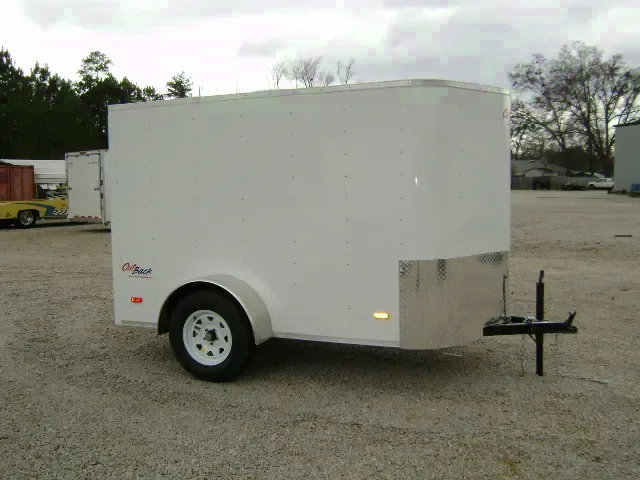 8FT WHITE WITH WHITE SPOKE WHEELS